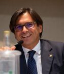 Diretto Giuseppe alta risoluzione